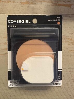 COVERGIRL Pressed Powder Foundation in Buff Beige (525)